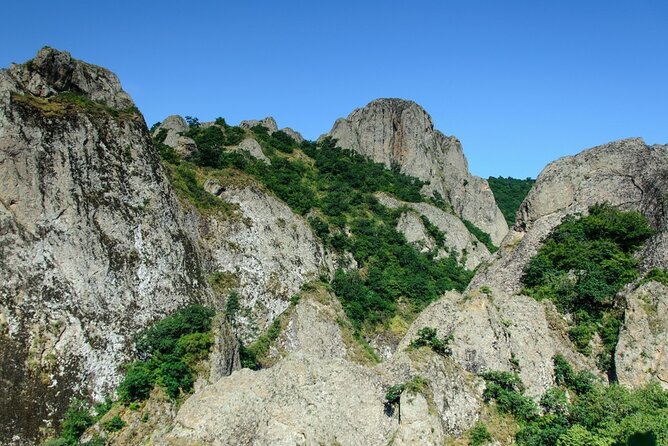 1 day hiking in Birtvisi Canyon from Tbilisi - Deda-tsikhe and Sheupovari Fortress: The Reward, and When It Might Change