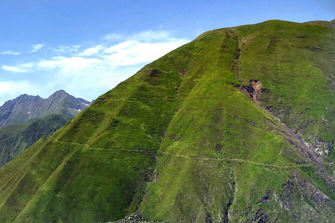 3 Day Tusheti Tour Explore Unspoiled Wilderness - Day 1: From Gombori Pass Views to Omalo Guesthouse Life