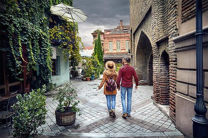 4 Group Tours Including Airport Transfers - Kakheti Finale in Sighnaghi and Wine Cellars: Khachapuri, Views, and Tastings