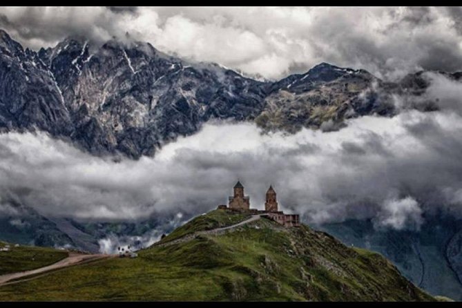 Ananuri, Gudauri, Kazbegi. Military Road of Georgia. Private tour. - Ananuri Fortified Castle Ensemble, walls built for power