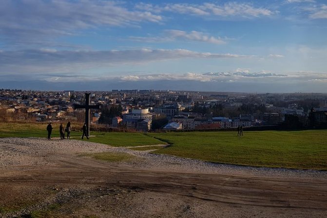 BAGRATI, GELATI & MOTSAMETA Group Tour from Kutaisi - Stop 1: Bagrati Cathedral and why the viewpoint is the warm-up you need