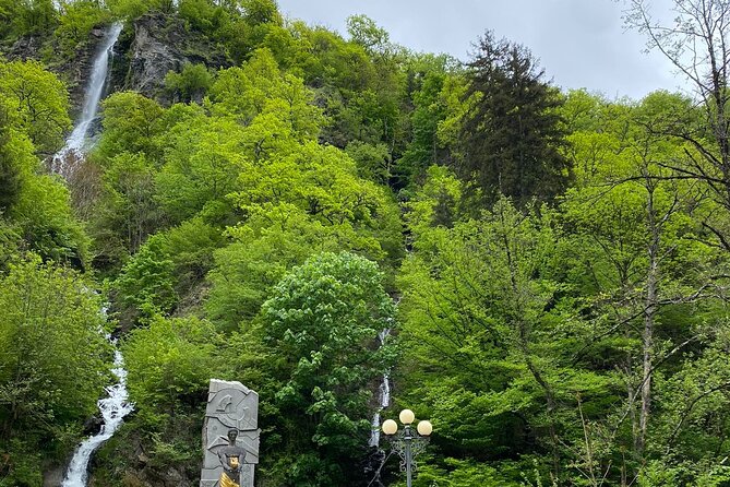 Bakuriani-Borjomi full day trip - The Human Touch: Why David’s Style Matters