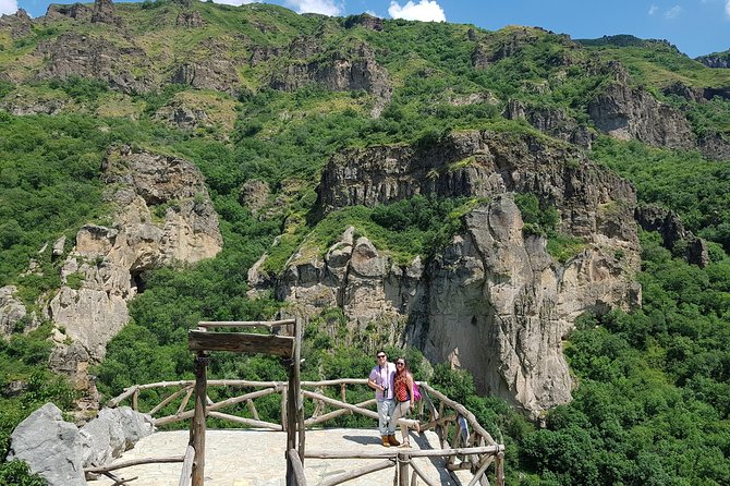 Best of Armenia: private 2-3 days tour to Yerevan w/ family lunch - Day 2: Garni Temple and Geghard, two styles of awe