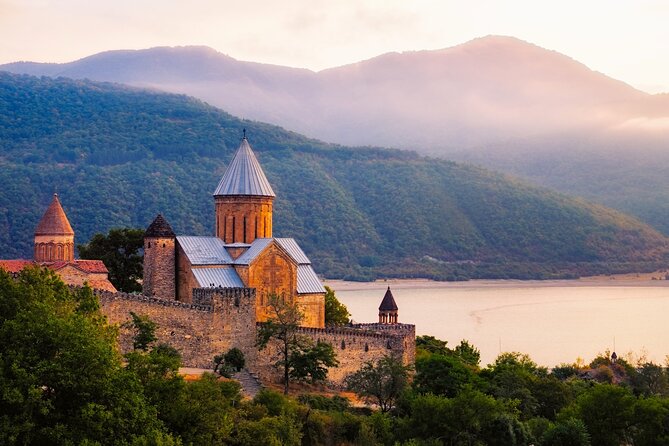Bestseller Day Trip to Kazbeg/Gergeti Delicious Lunch at Rooms - Kazbegi in one long, scenic day from Tbilisi