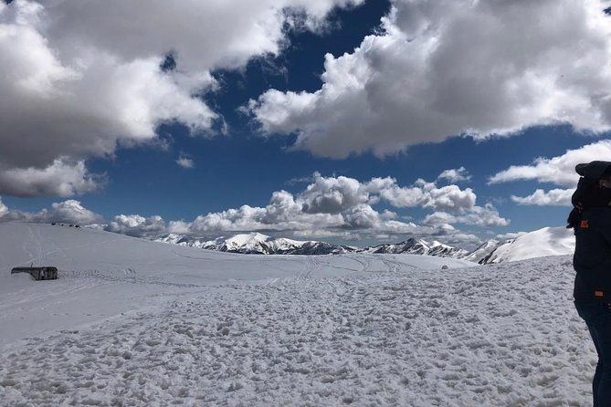 Bestseller Day Trip to Kazbeg/Gergeti Delicious Lunch at Rooms - Weather, timing, and the reality of mountain roads