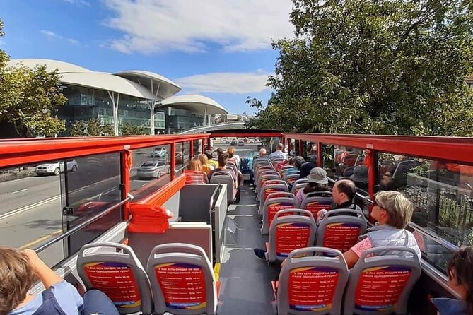 City tour Tbilisi on red bus - Headsets and audio in 14 languages, how to get real value