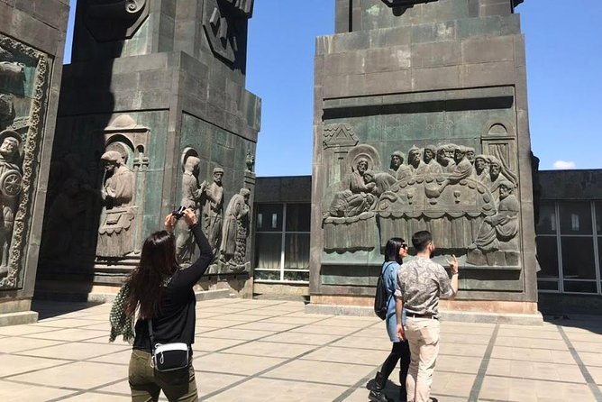 Concrete Giants Tour - Lunch and Snacks: How the Meal Fits Into the Story