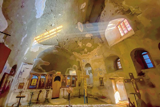 David Gareji and Real Rainbow Mountains Off-Road adventure + hike - Meeting in Tbilisi and the long drive you actually want