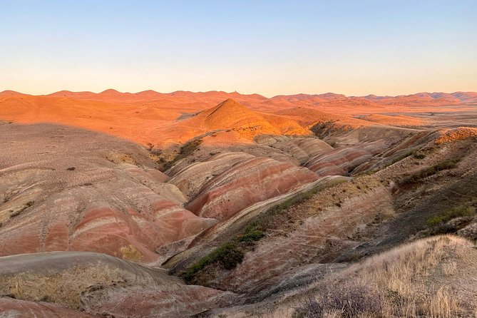 David Gareji and Real Rainbow Mountains Off-Road adventure + hike - Shoes, heat, and who should book this 4x4 adventure