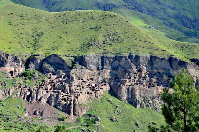 Day tour to Vardzia, Borjomi in Georgia - Rabati Fortress Stop: Quick History With a Time Budget