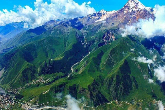 Day Trip to Gudauri and Kazbegi Including 4WD - How the Pickup and Check-In Work at Gamarjoba Georgia Tours