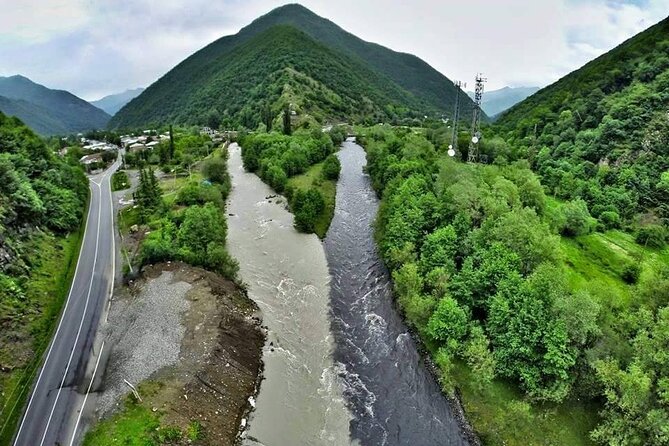 From Tbilisi: Kazbegi Day Tour, Gergeti Trinity, Ananuri &Gudauri - Tbilisi to Kazbegi: How You Fit Big Mountains into One Day