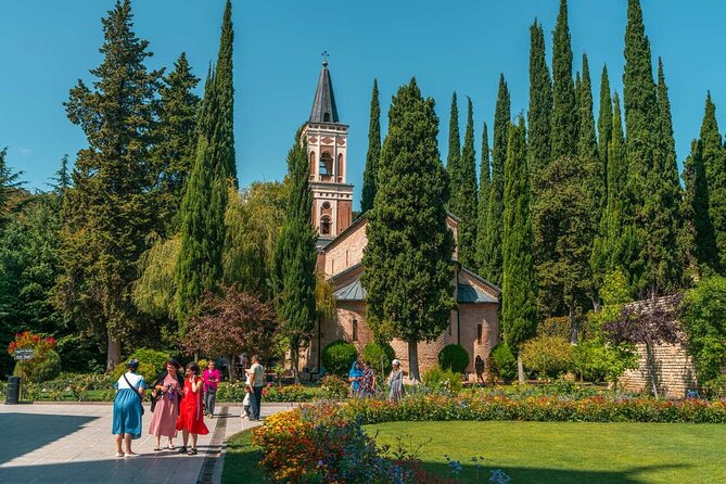 From Tbilisi Magical Kakheti – Sighnaghi, Bodbe & Chronicles Tour - Meeting Point, Start Time, and How the Day Runs