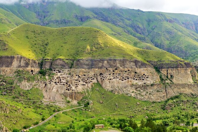 Full Day Private Tour in Vardzia, Rabati and Borjomi with Guide - Stop 1: Vardzia cave city, churches, and scenic viewpoints