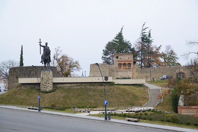 German village in Georgia (Elisabethal) & Wine tasting - Asureti, Elisabethal: the church ruins that tell a hard story