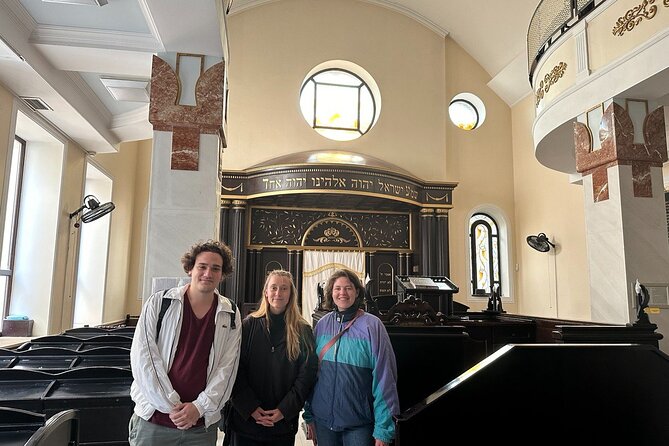 Jewish Heritage Walking Tour with Kosher Wine Tasting - Little Synagogue on Kote Afkhazi Street: Small Stop, Big Community Story