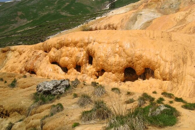 Kazbegi, Gudauri, Mtskheta & Ananuri Full Day Private Tour From Tbilisi - Gergeti Trinity Church Near Kazbegi: The Classic Mountaintop View