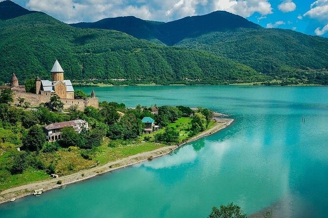 Kazbegi, Gudauri, Mtskheta & Ananuri Full Day Private Tour From Tbilisi - Price Check: Is $90 Per Person Good Value?