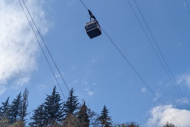 Kutaisi: Chiatura Cable Cars & Katskhi Pillar Guided Tour - Stop 2: Chiatura Cableways, Mine-Worker Ropes From the 1950s
