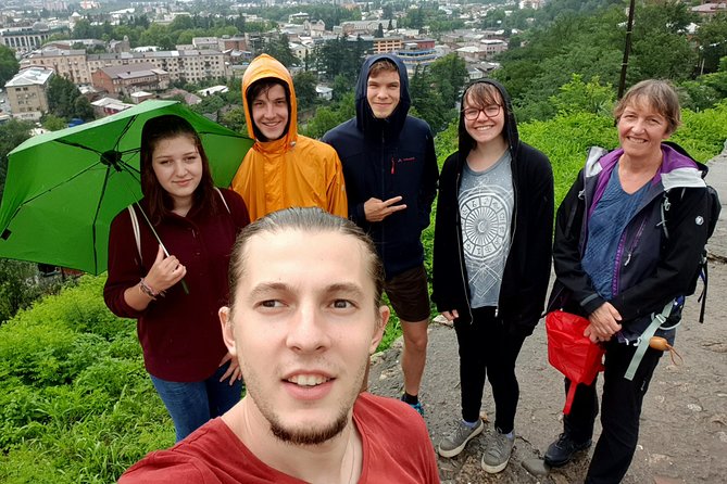 Kutaisi Walking Tour - Kutaisi Market and Chain Bridge: photos, river views, and practical pace