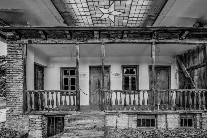 Mtskheta-Jvari-Uplistsike-Chronicle of Georgia, PRIVATE Trip - Chronicles of Georgia monument: Soviet storytelling near the Tbilisi sea