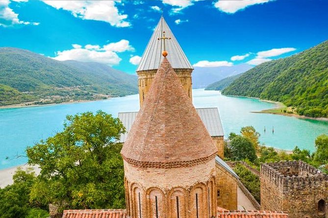 Private 3-Day Tours & Transfers from Tbilisi to Top Georgia Spots - Kakheti and Kazbegi road-trip stops: Zhinvali, Ananuri, and the Devil’s Valley