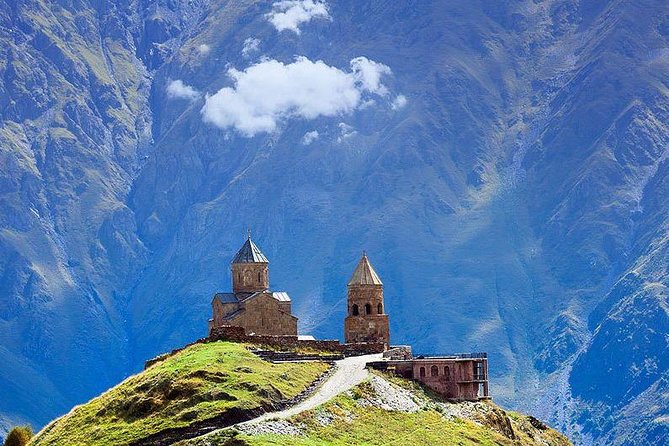 Private 4-Day Tours & Transfers from Tbilisi to Top Georgia Spots - North to Kazbegi: Zhinvali, Ananuri, the Friendship Monument, and Gergeti views