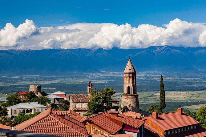 Private 4 days Food & Wine and Sightseeing tour to Kakheti, Kazbegi, Mtskheta. - Pickup at 9:00 in Tbilisi, and what the private format changes