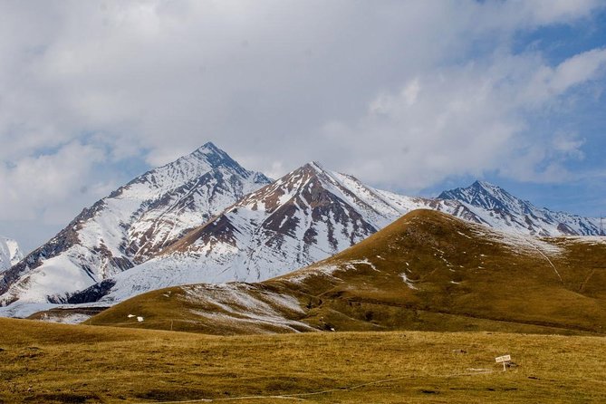 PRIVATE Day-Trip to Kazbegi (The most popular tour in Georgia) - Why the guide is the real deal on this trip