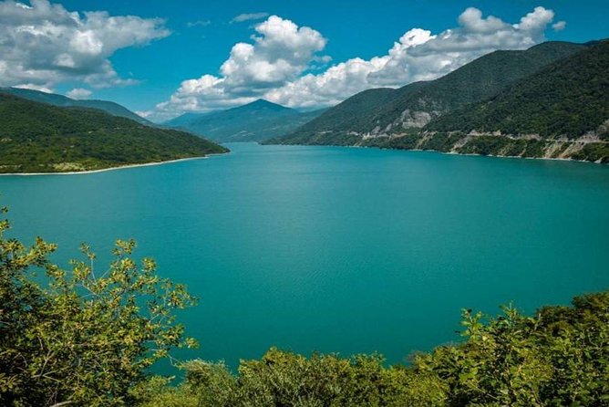 ️Private Full-Day Tour to Mtskheta and Kazbegi(stepantsminda) from Tbilisi - Zhinvali Reservoir viewpoint, quick panorama break on the highway