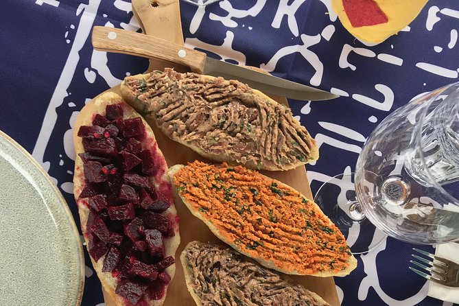 Private Organic Wine Tour from Kutaisi, 2 Tastings and Lunch - Stop 2 at Zeindari, Zeindari wine culture and Igavi Wines tasting