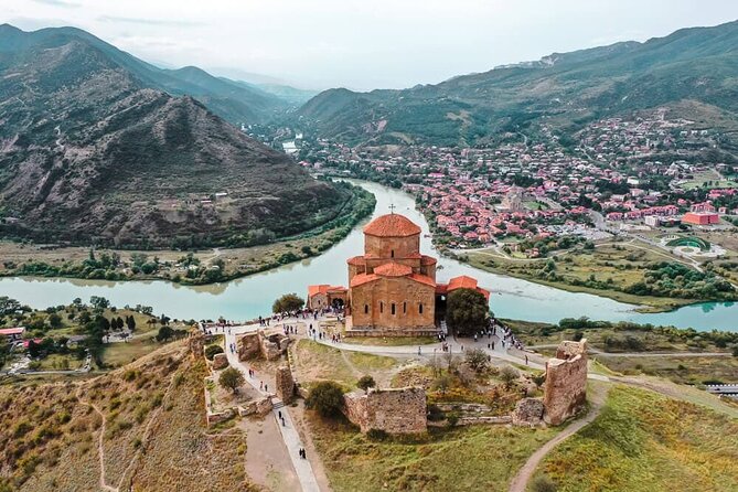 Private Trip to Tbilisi and Mtskheta - Cultural Capitals - Price and value for a private day that actually runs on rails