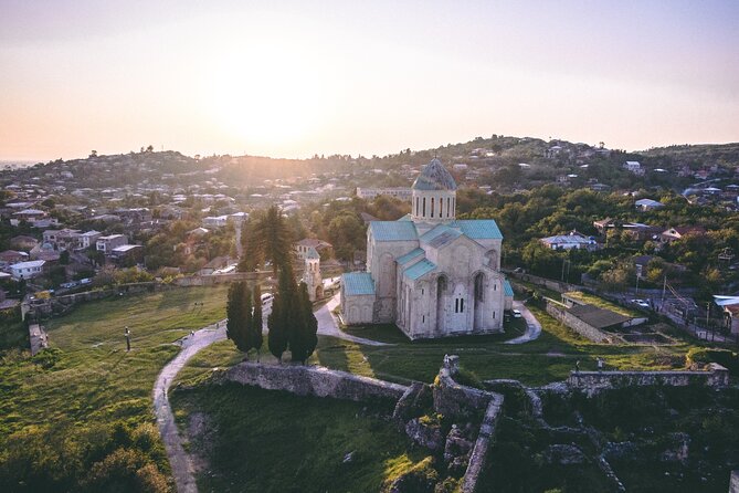 Small group tour to Kutaisi monasteries: Gelati, Motsameta and Bagrati. - How the 3-Hour Timeline Works (and How to Enjoy It More)