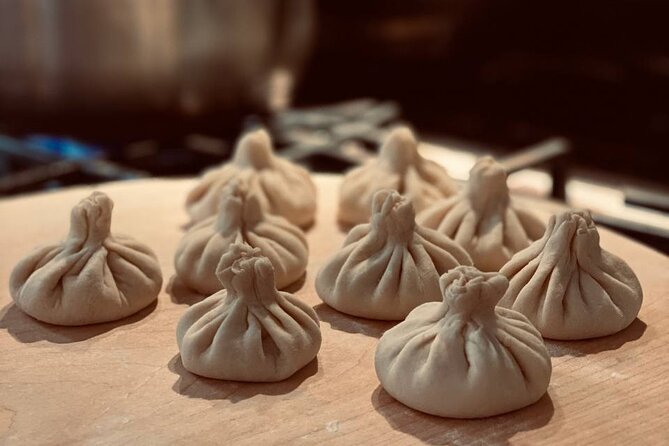 Taste of Georgia. Cooking-Class Khinkali, Khachapuri and more - The filling and broth idea you can use at home
