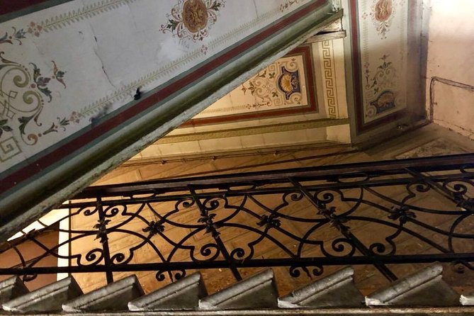 Tbilisi 'Beyond Facades' - Old Backyards and Entrance Halls, Rear Wall Paintings Up Close