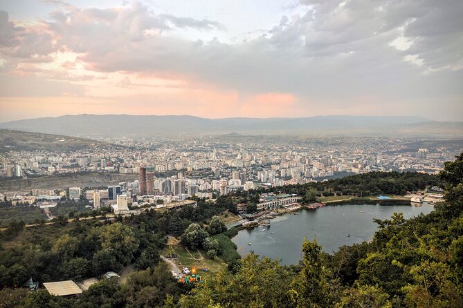 Tbilisi Lakes and Sightseeing tour - Key highlights to clock fast