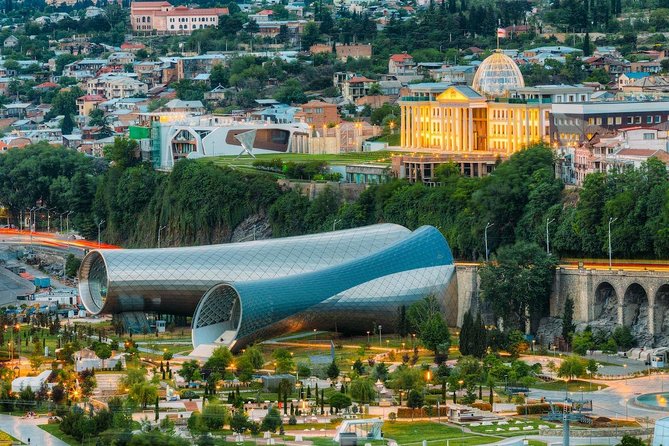 Tbilisi Private Arrival Airport Transfer - The ride experience: from airport facts to Georgia tips