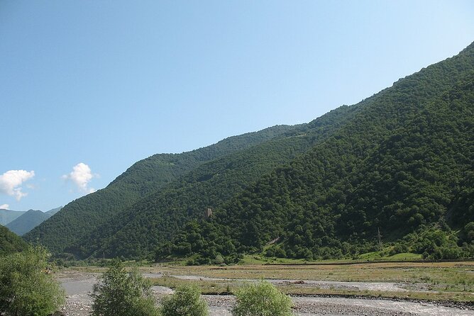 Tbilisi to Kazbegi, Gudauri, and Ananuri Day Tour - The Road Trip Logic: Why This Itinerary Works