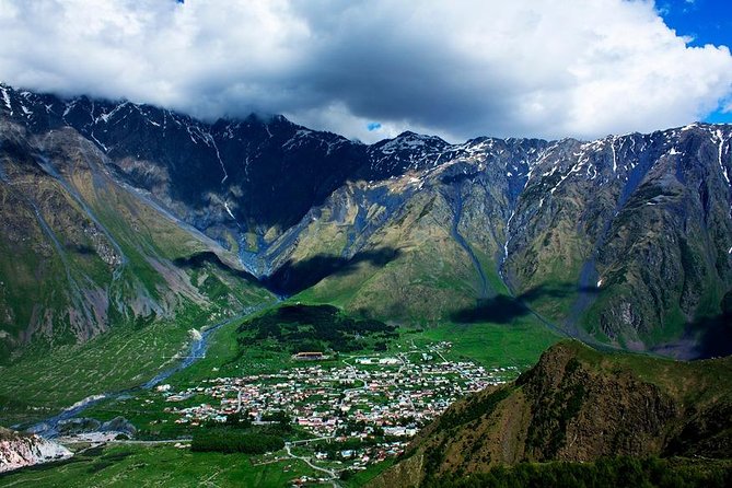 Tour in Kazbegi - Key highlights you’ll actually feel during the day