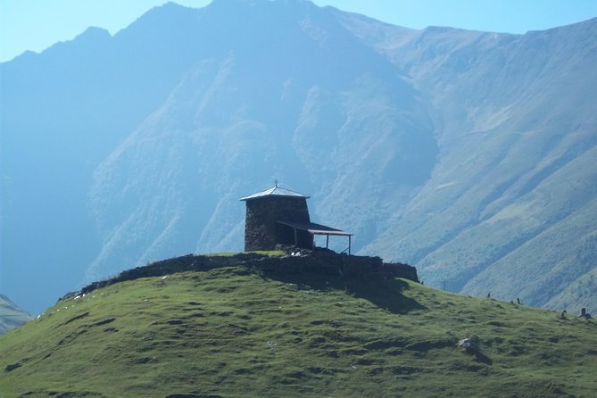 Trekking Tour from Tusheti to Khevsureti via Atsunta Pass - Day 6 Mutso to Shatili: tower forts and the ride home
