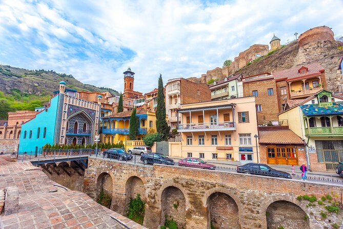 Two Capitals in One Day: Tbilisi and Mtskheta Combo Tour - Notes on Guides and Support (From Real Experience Signals)