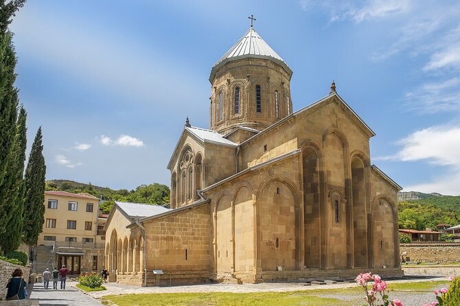 UNESCO Gems of Mtskheta - Old Capital of Georgia - Samtavro Church: the quieter finish