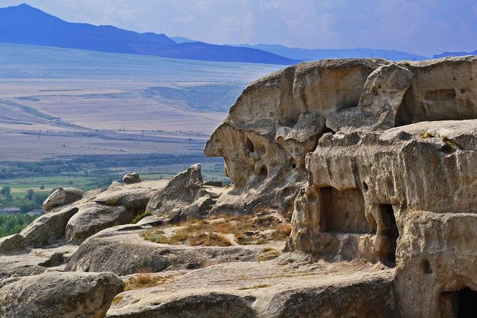 Uplistsikhe, Mtskheta and Jvari - historical private day tour from Tbilisi - Optional organic winery lunch and wine tasting, a good place to slow down