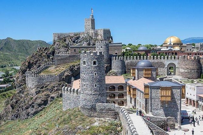 Vardzia - Rabati - Borjomi - Vardzia cave city: the mountain queen in about an hour