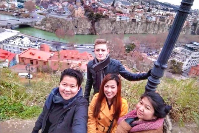 Very Friendly Tbilisi Walking Tour (wine tasting & cable car) - Why this Tbilisi walking tour is a smart way to start