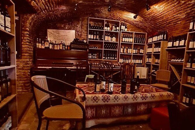 Wine promenade in hospitable Tbilisi - How the tastings feel in real life (15+ wines in about 3 hours)