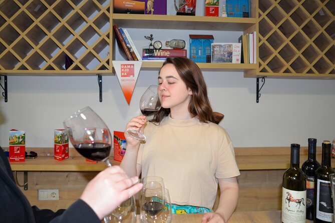 Wine Tasting in Tbilisi - Old Tbilisi Atmosphere: A Tasting That Feels Like a Story Walk