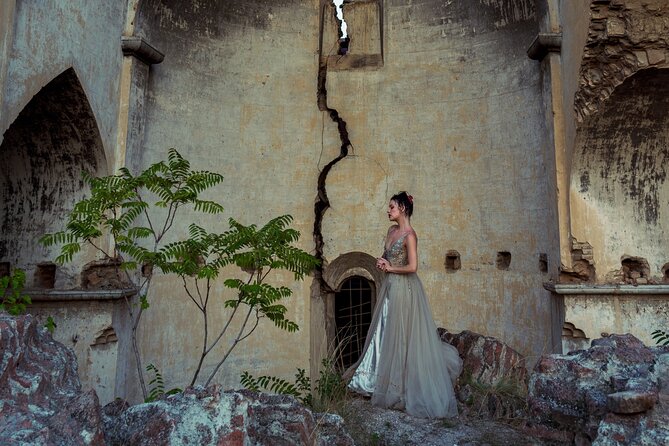 Your unique photo session in Tblisi, Georgia - Where You Start: Coffeesta52 and the Calm Before the Chaos
